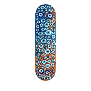 Board "Eye nvr lie"
